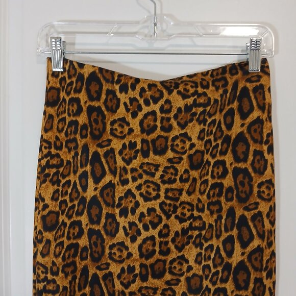 Forever 21 Leopard Print Pencil Skirt Women's Size S Bodycon Stretch Zip Back - Picture 4 of 7
